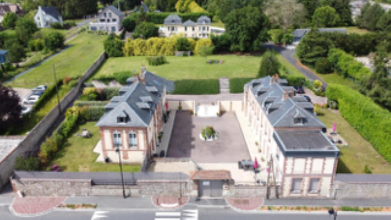 D'Anciennes "Chambres De Bonnes" Онфлёр Экстерьер фото